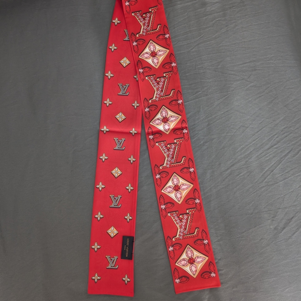 LV Louis Vuitton Silk Monogram Precious Dragon Bandeau Rouge Scarf